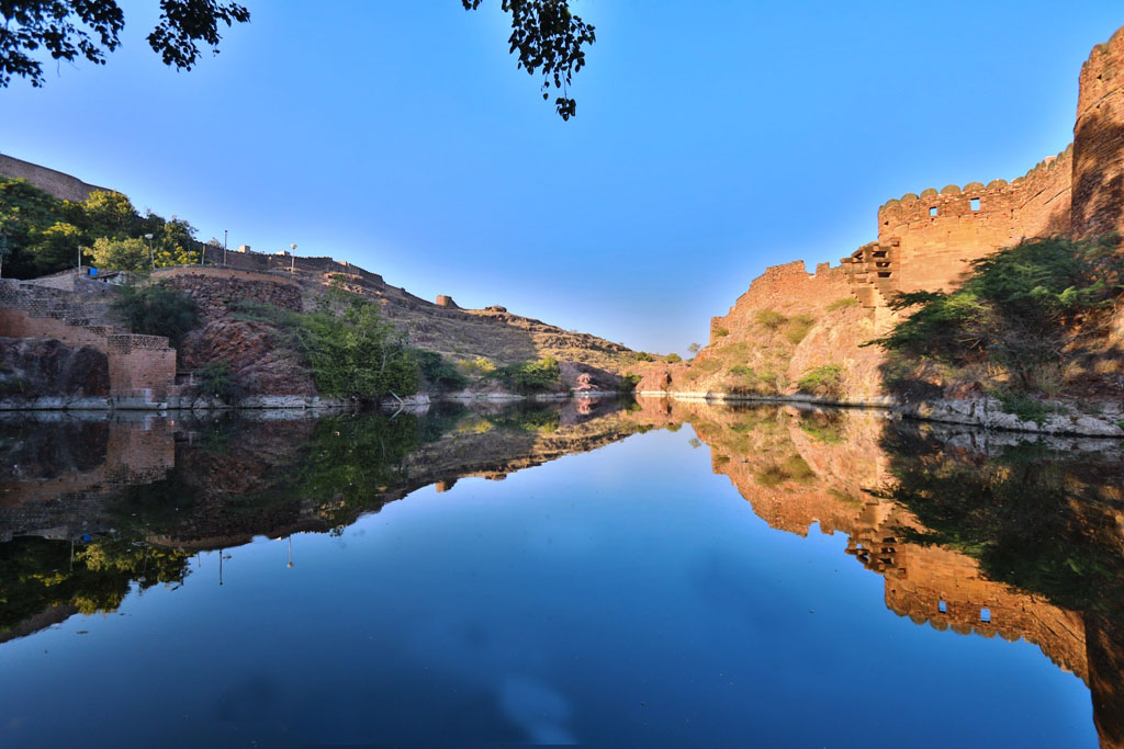 Bootstrap Touch Slider